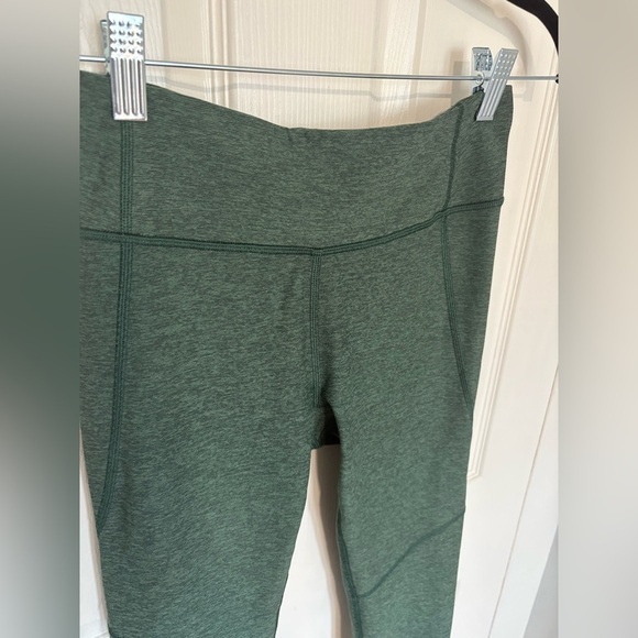 Outdoor Voices Warm Up Crop Leggings Hunter Green Compression Activewear Size S - Picture 4 of 10